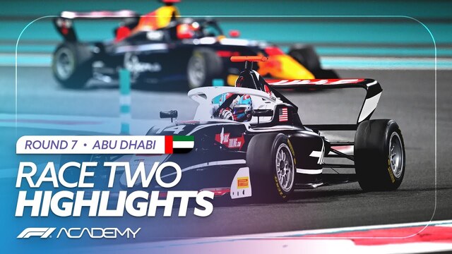 HIGHLIGHTS Pulling resists pressure from Chambers to deliver Yas Marina Race 2 win